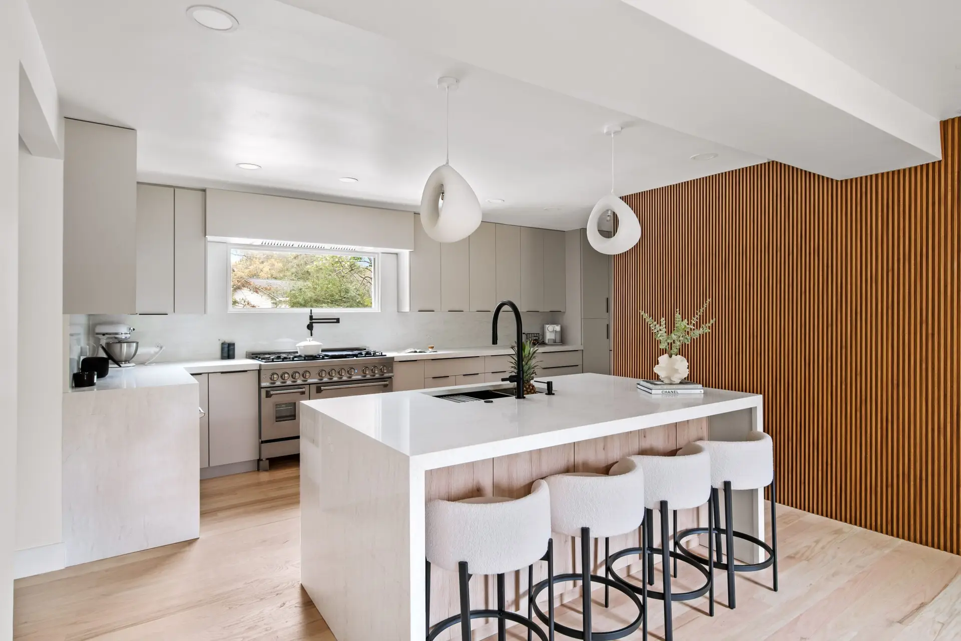 Contemporary Kitchen Remodel by KDO Kitchens & Remodeling project photo