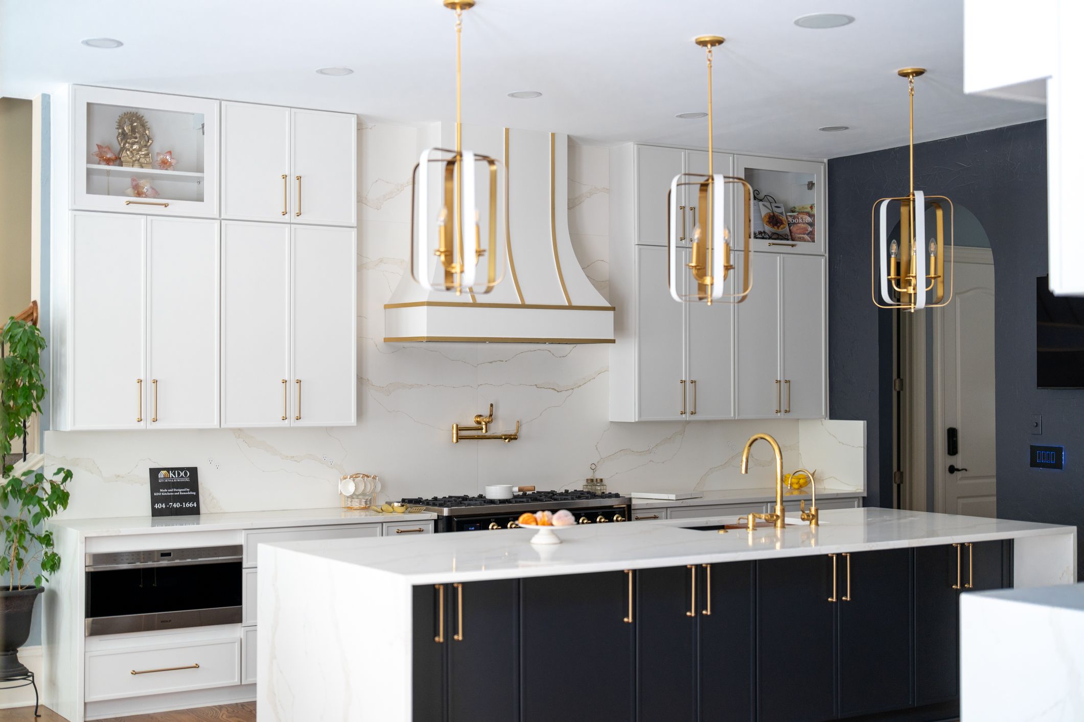 Stunning White and Black kitchen with touches of Luxe Gold Accents ...